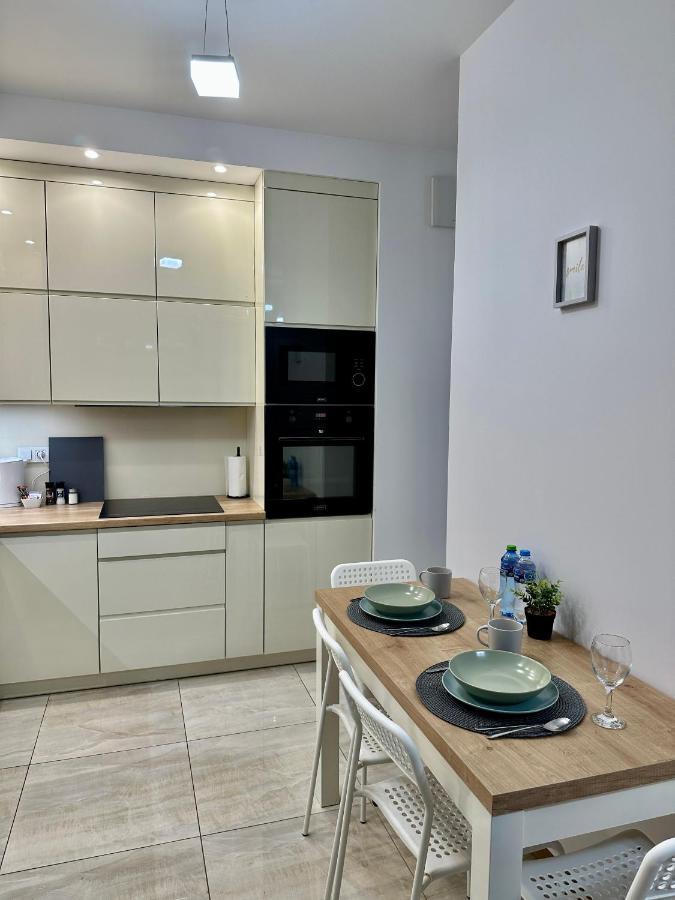 2-Bedroom Apartament Warszawa Praga エクステリア 写真
